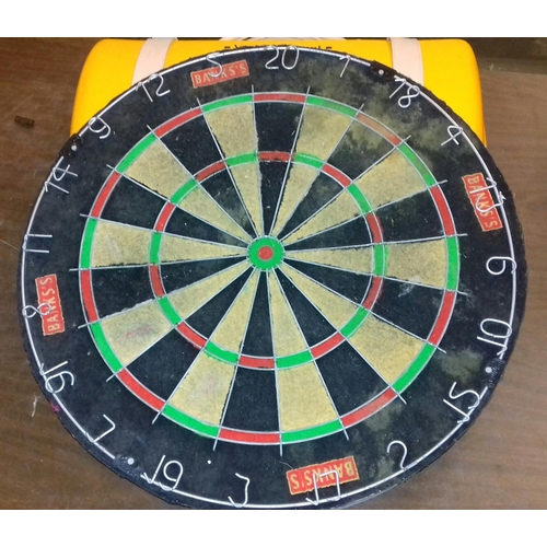 23 - Banks's bitter bristle dartboard