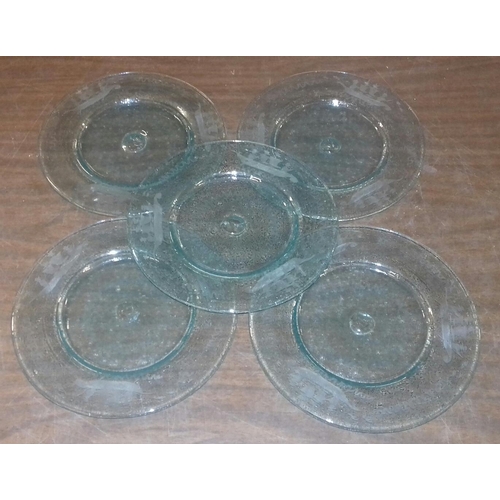 40 - Set of five x Victorian 17 cm diameter etched glass plates