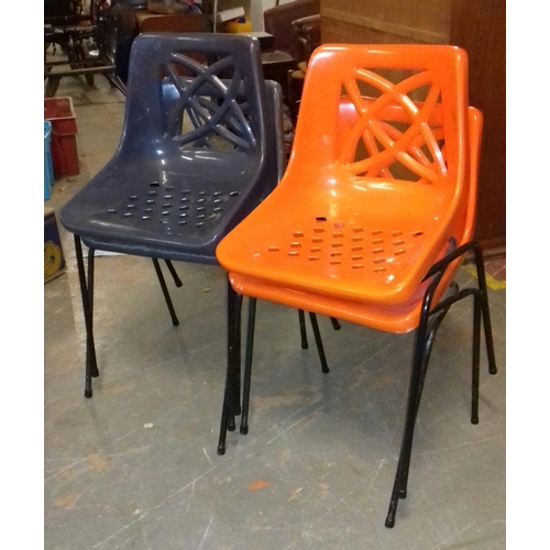 446 - 2 x pairs of Geeco retro plastic kitchen chairs