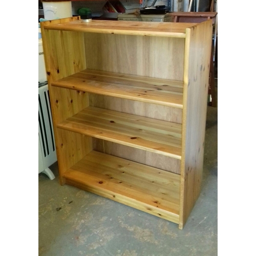 455 - 80 x 34 x 100 cm 2 shelf pine closed back bookcase