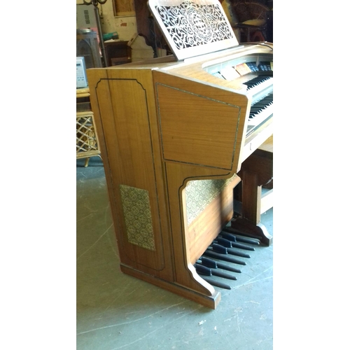 422 - Garage stored Galanti group gem H600 electric organ with stool and assorted music books