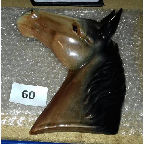 60 - Approx. 20 x 16 cm Bretby pottery horses head wall decoration