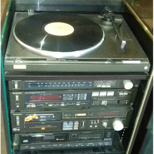 408 - Bundle of assorted retro stacking hi-fi equipment including Technics and Hinari etc.