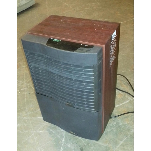 406 - Home dry model 880 portable dehumidifier