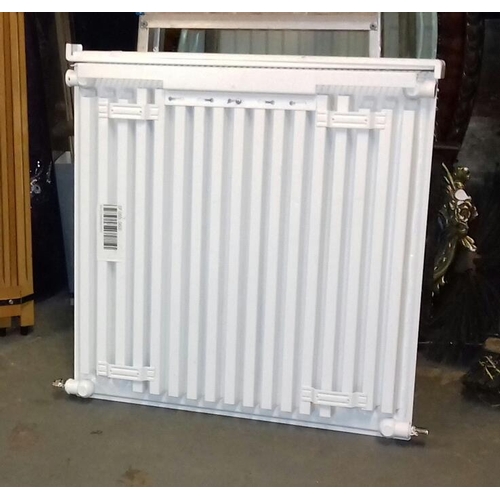 281 - 60 x 60 cm slimline radiator with wall fittings