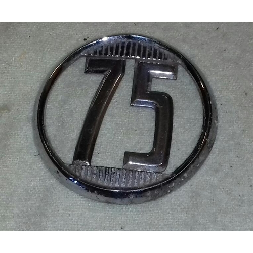 45 - 11 cm diameter chrome number 75 in circular border car badge