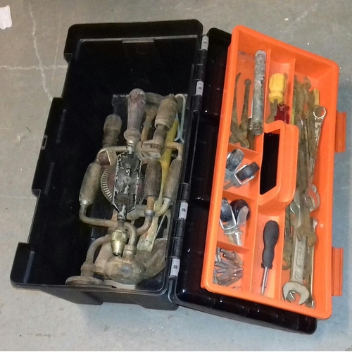 171 - Hard plastic tool box and contents