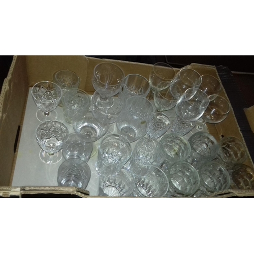 237 - Bundle of pairs and sets of four or six crystal and clear glasses