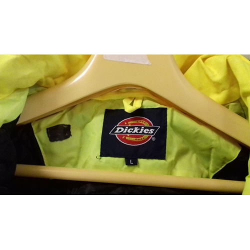 213 - Hi-Viz security jacket size large