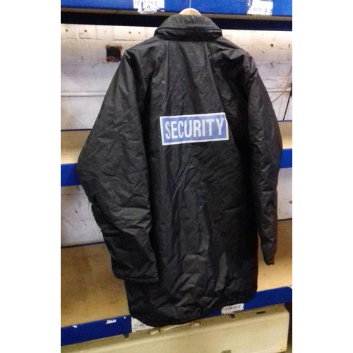 211 - Black fortress by castle security jacket size large