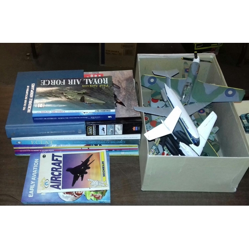 261 - Bundle of aircraft related books and model planes