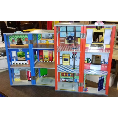 185 - Early Learning Centre big city wooden rescue station approx. 65 cm tall