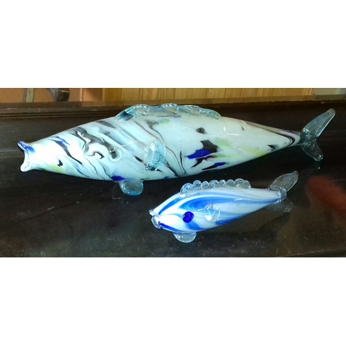 221 - Approx. 52 cm long and 22 cm long Venetian spatter glass fish ornaments