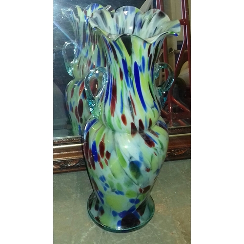 125 - 37 cm tall Italian Venetian art glass two handled spatter glass vase