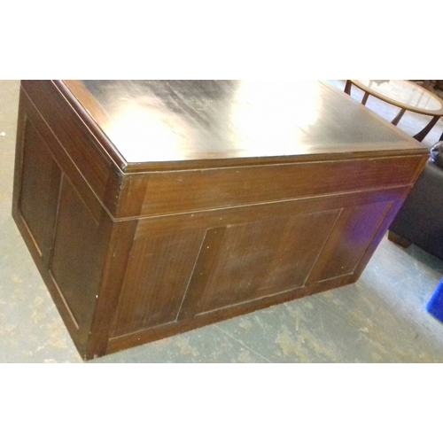 501 - 129 x 76 x 71 cm leather topped office desk with panel fronted drawers