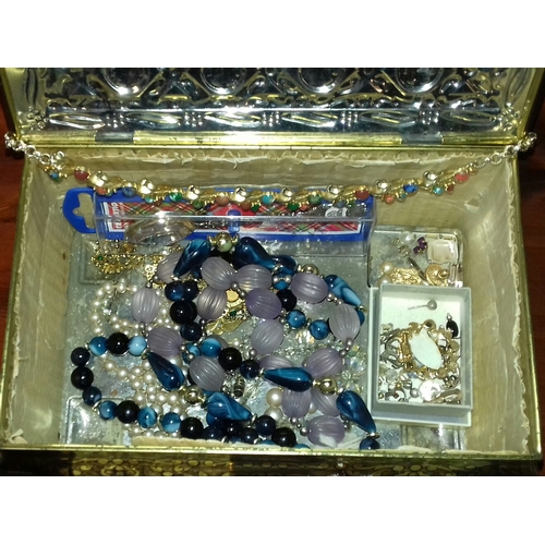 530 - Box of assorted misc. costume and fashion jewellery including some gold and silver items