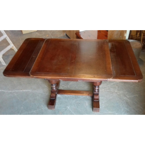 478 - Vintage Oak draw leaf table