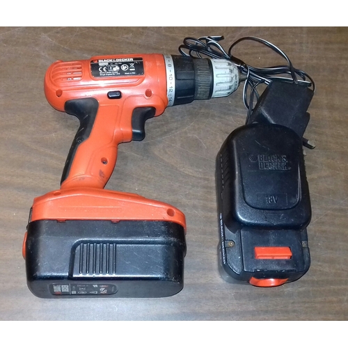 236 - Black and Decker 18 volt cordless drill