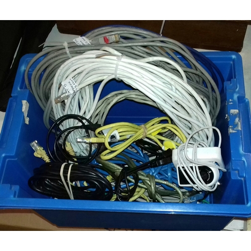 252 - Blue plastic tub containing assorted I.T. leads inc' 75 ft, 65 ft and 17 ft etc