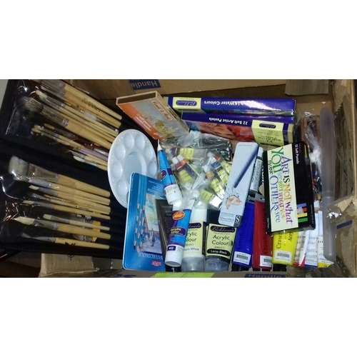 291 - Bundle of art related inc'brushes, pencils and assorted paints