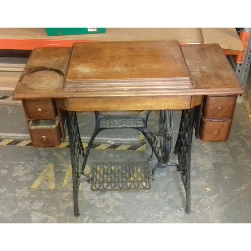 387 - Old Singer foot treadle sewing machine with table