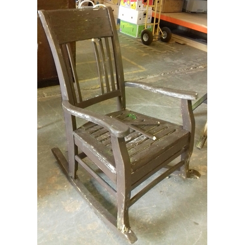 292 - Weathered wooden garden rocking chair and bird house, both for restoration