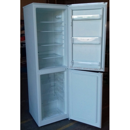 389 - 55 cm wide white Hotpoint 6 ft 60/40 fridge freezer