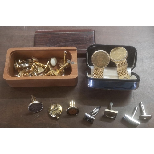 28 - Bundle of assorted pairs and individual gents cufflinks