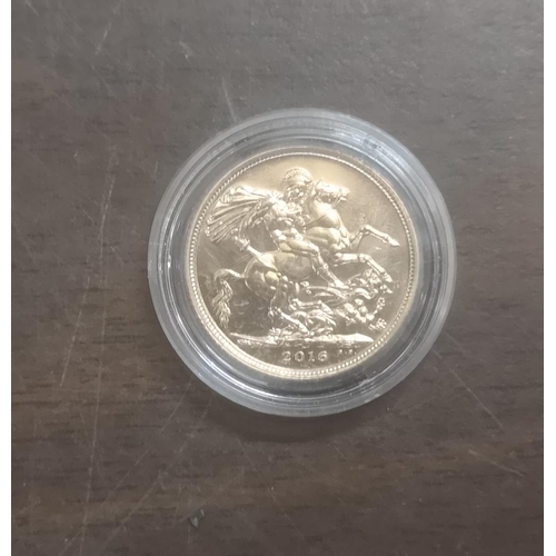 14 - 2016 gold sovereign coin in perspex coin case