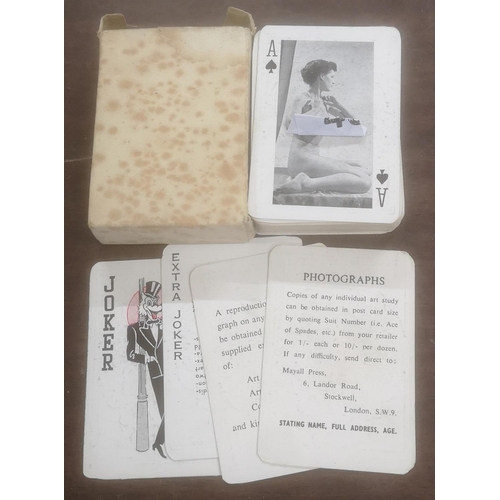 500px x 500px - Set of vintage black and white nude female pin up playing cards