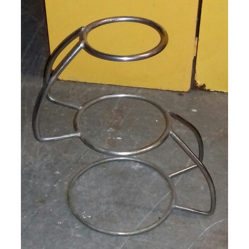 503 - 48 cm tall metal plant stand