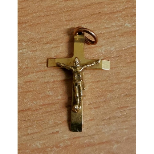 35 - Nine carat gold hallmarked 2 x 1 cm Jesus on cross pendant