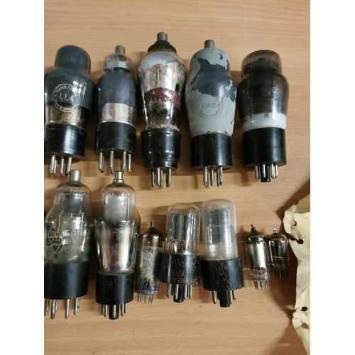 92 - Bundle of assorted size and make vintage radio valves & service procedure & technical spec for PYE Q... 