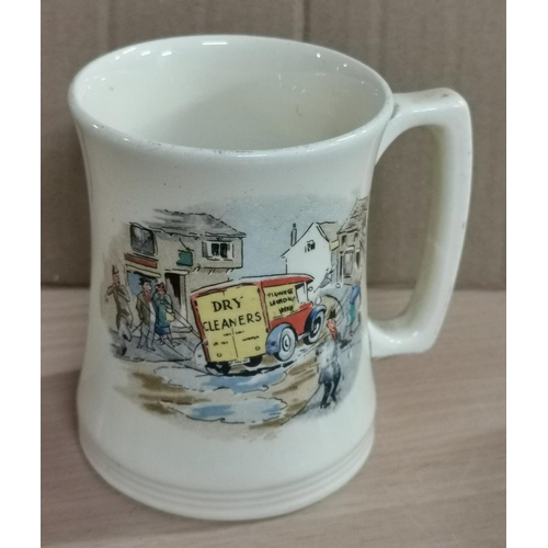 113 - Vintage Royal Winton grimwades picture mug