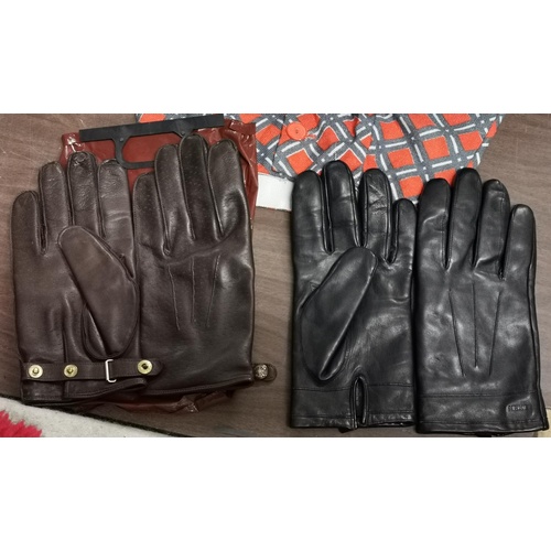 8 - As new pair of Dents Gloves leather gloves & black leather gents Next gloves in v.good condition