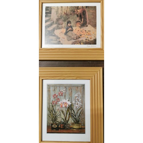 134 - 29 x 34.5 cm light wooden framed painting prints x 4