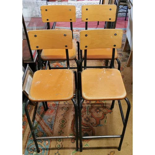 9 - 120 x 60 x 85 cm tall vintage restaurant/beer garden table with 4 x metal framed stool chairs