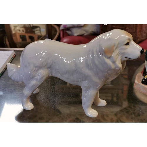 455 - Large 25 cm long and 16 cm tall Sylvac Great Pyrenees dog figure