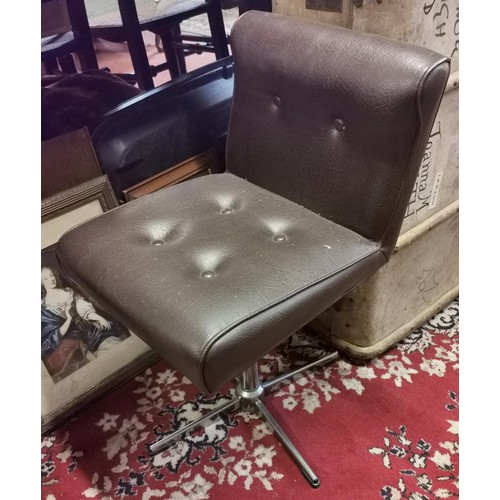 496 - Leather and chrome office chair