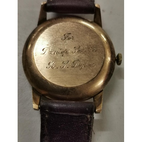 78 - Vintage Garrard automatic calendar watch in 375 hallmarked 9 ct gold case (engraved on rear) in work... 