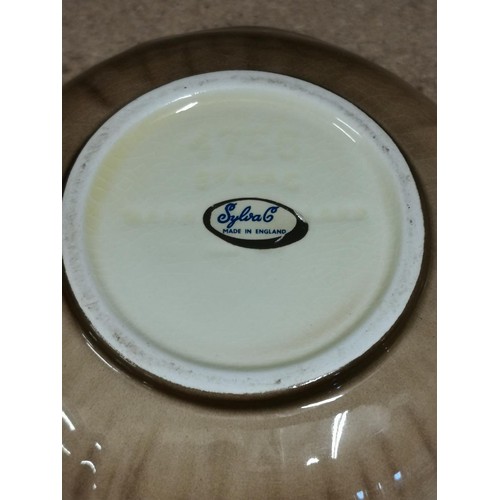210 - Vintage Sylvac 4756 onion pot