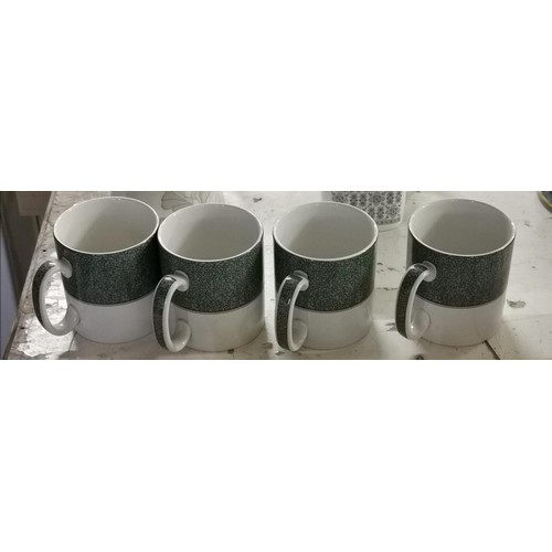 143 - Set of 4 x Spode vermicelli mugs