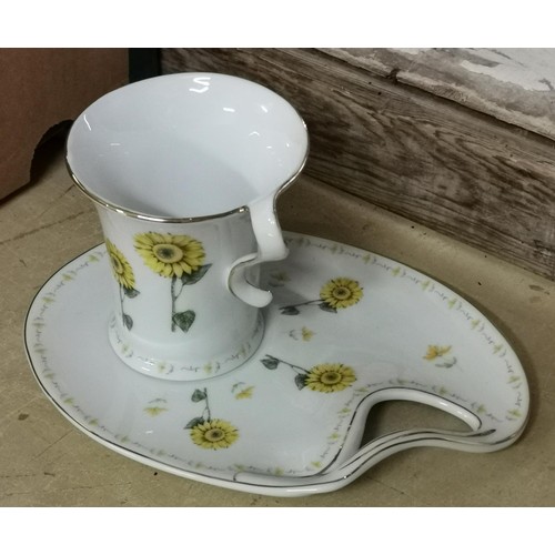 166 - Leonardo collection mug and cake saucer