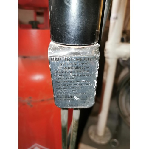 129 - 1950/60's Baptist 3 kw immersion heater with long lead