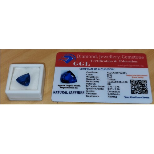 87 - Trillion cut heat treated 7.4 ct blue Corundum Sapphire natural loose gem stone with certification a... 