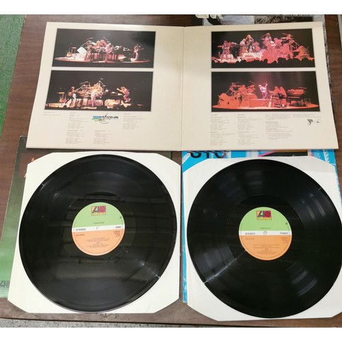 271 - Yes - Shows vinyl double album, K60142 A20/B20/C20/D20, in excellent condition