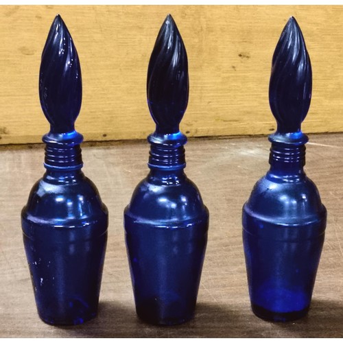 90 - Set of 3 x cobalt blue 23.5 cm tall bottles with flame stoppers