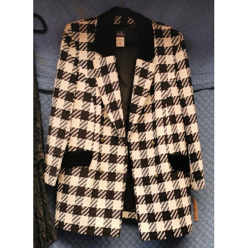 166 - New and tagged N&L black and white checked jacket size 14