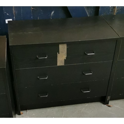 178 - 72 x 39.5 x 59 cm black 3-drawer chest