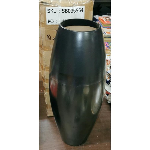 113 - Boxed (ex shop display) 40 cm tall vase